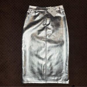 7 For All Mankind Silver Faux Leather Midi Skirt New With Tags Metallic